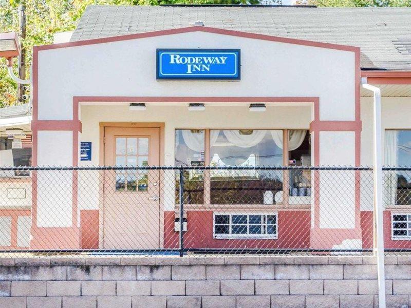 Rodeway Inn Harrisburg Exteriér fotografie
