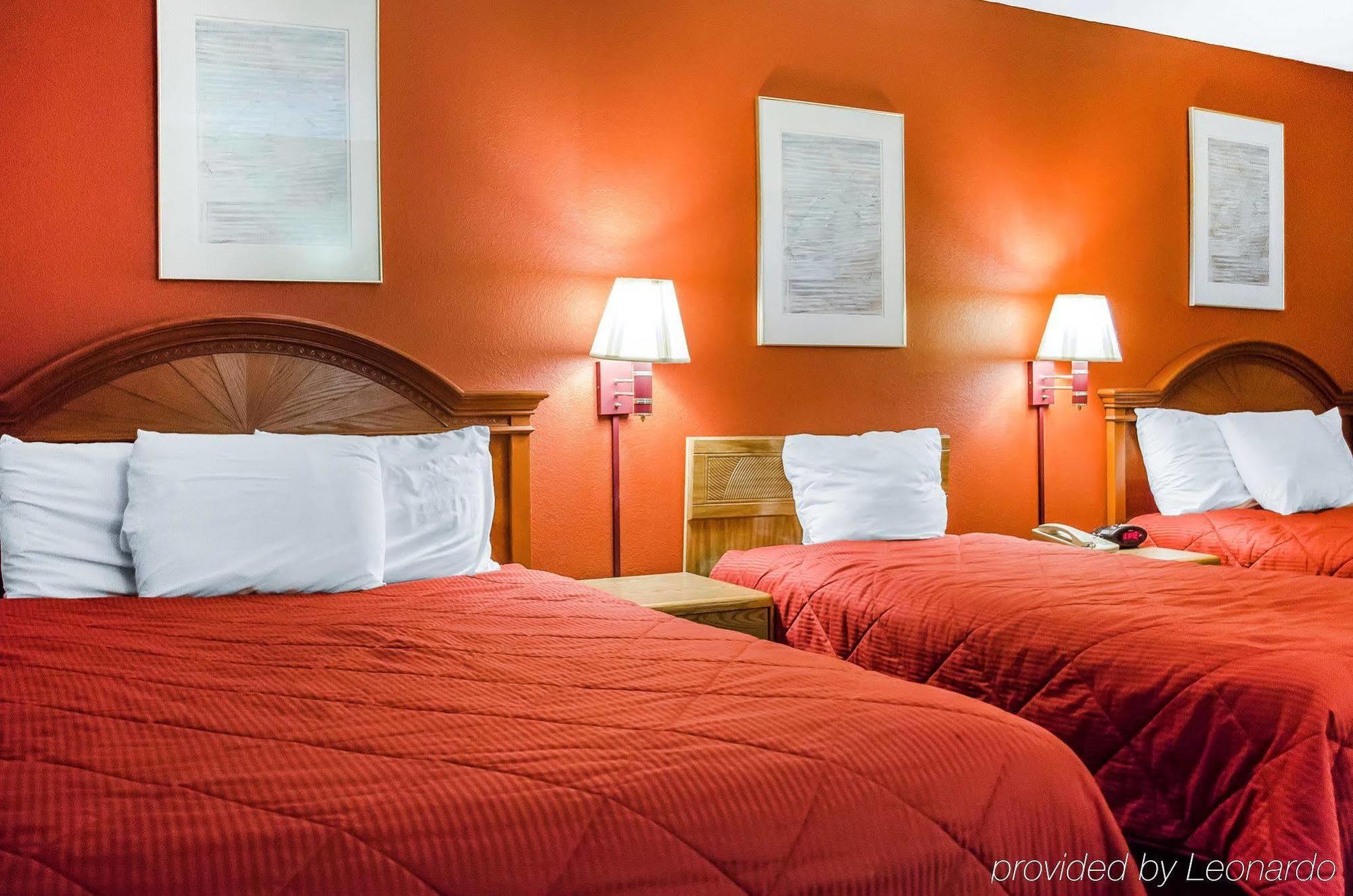 Rodeway Inn Harrisburg Exteriér fotografie