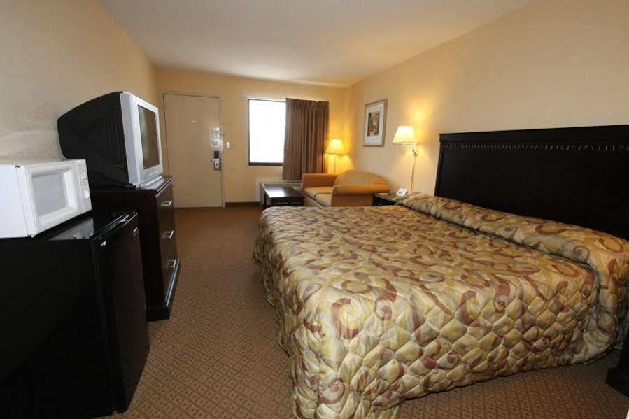 Rodeway Inn Harrisburg Exteriér fotografie