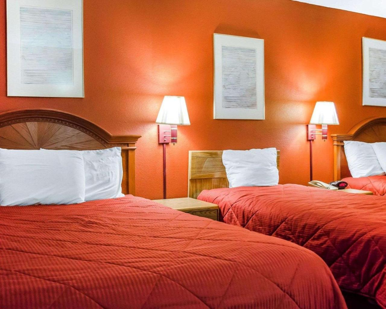 Rodeway Inn Harrisburg Exteriér fotografie